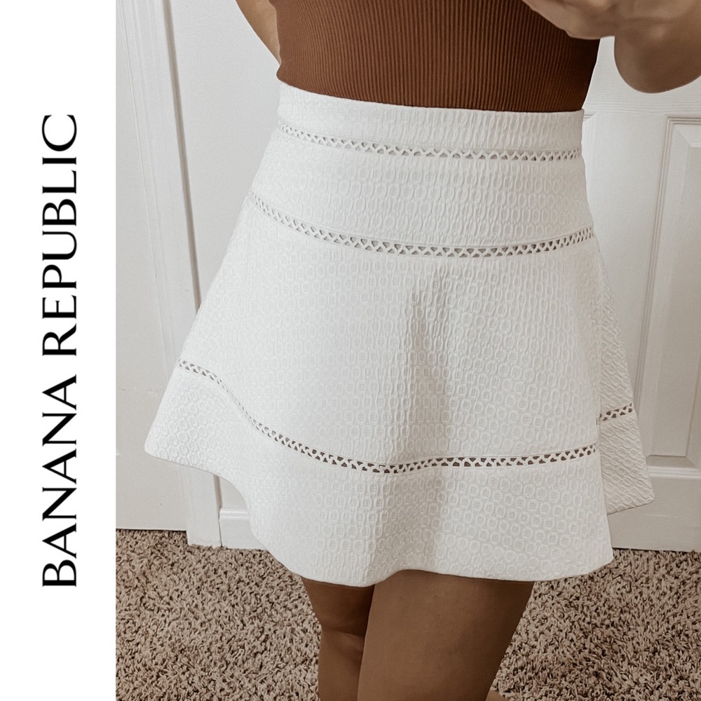 Banana Republic | White Flare Mini Tennis Skirt